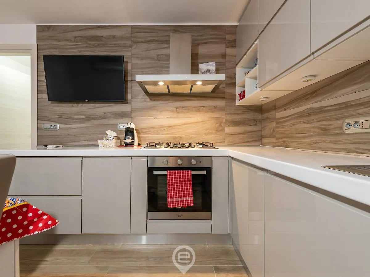 Villa Monica Suites - Studio Scirocco Iglesias